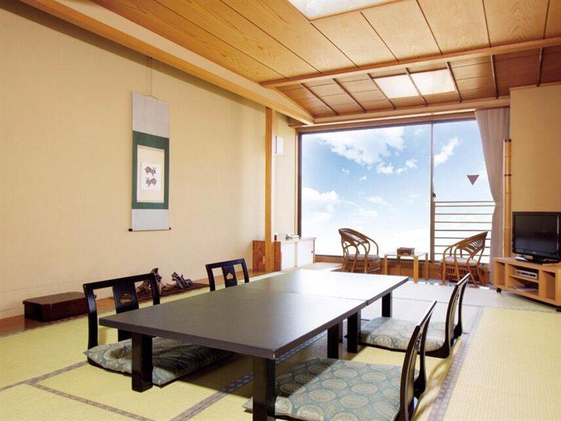 Hotel Ikkeikaku Kesennuma Buitenkant foto