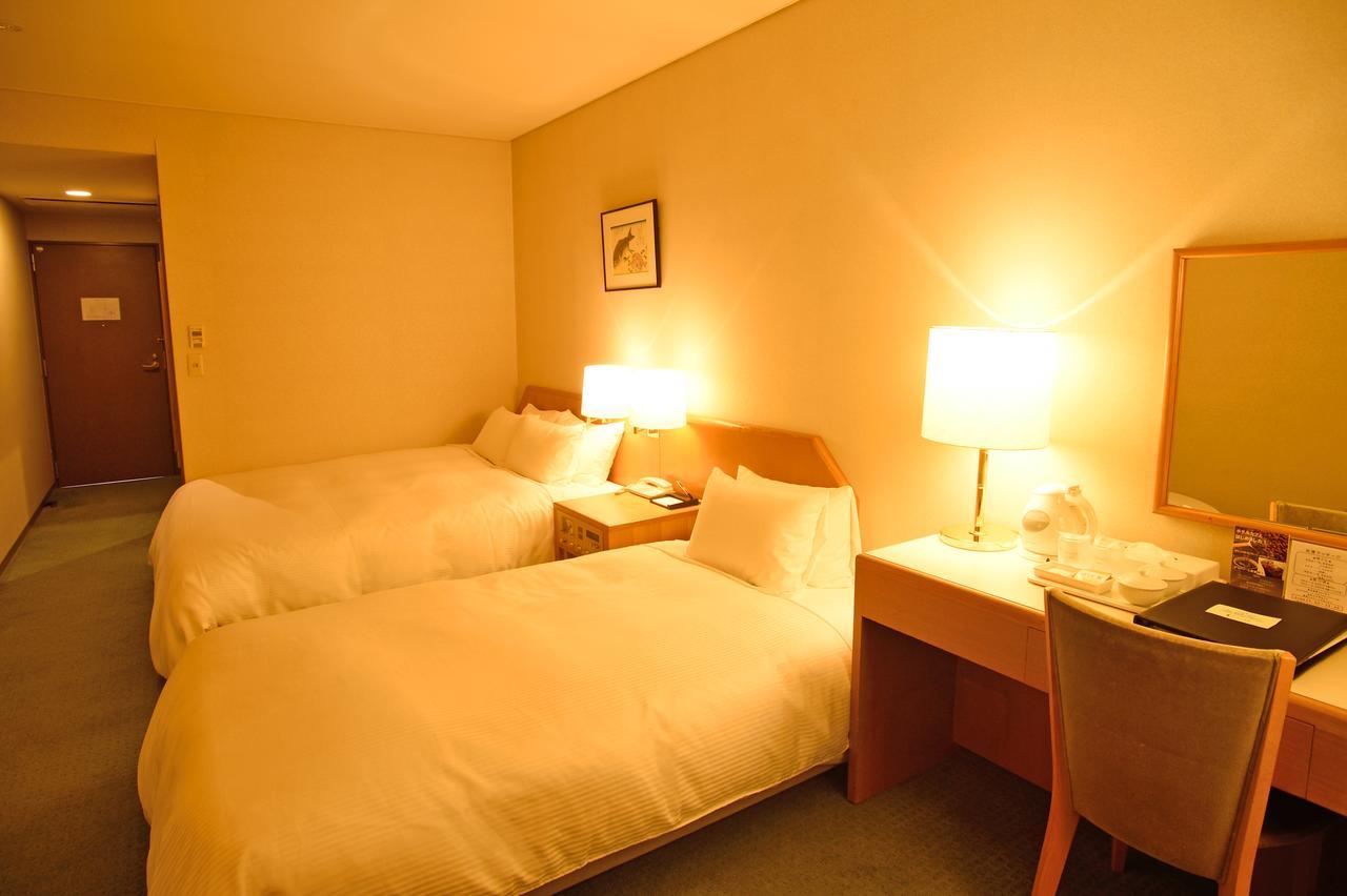 Hotel Ikkeikaku Kesennuma Buitenkant foto